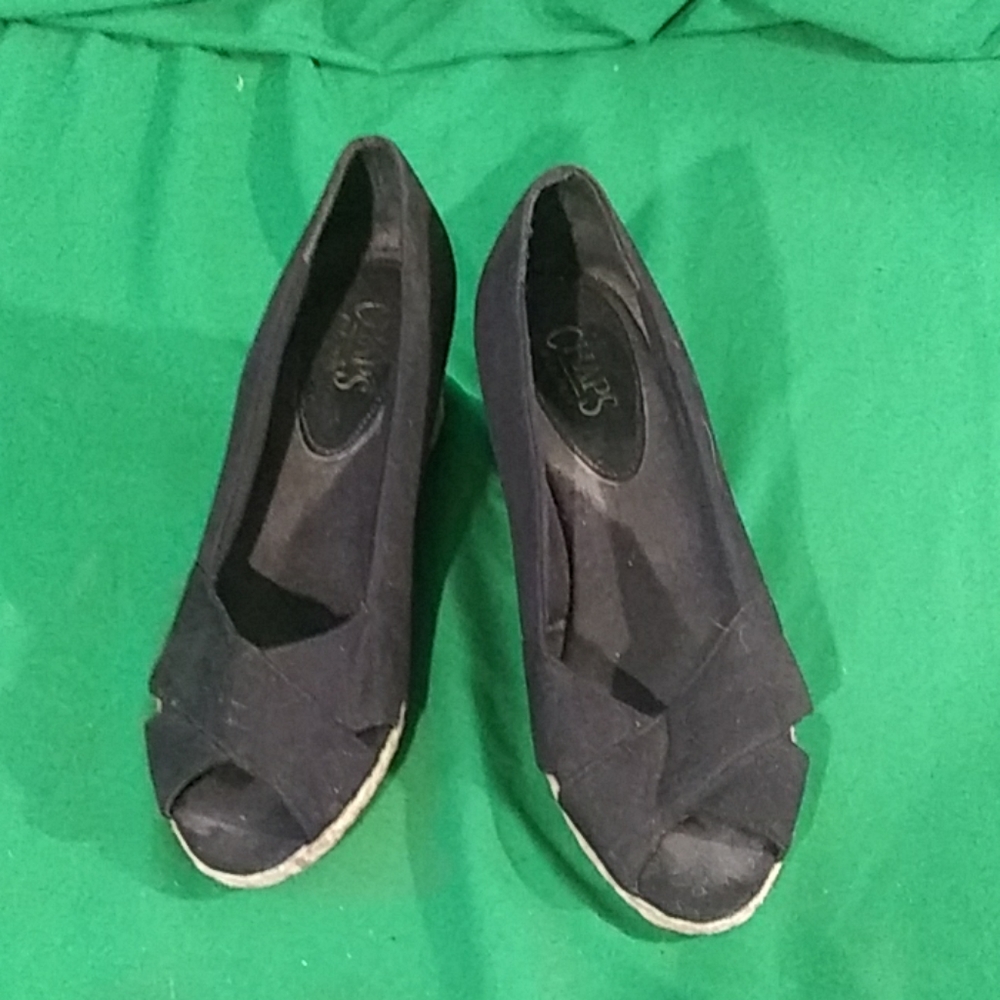 Chaps sz 7 black peep toe wedges